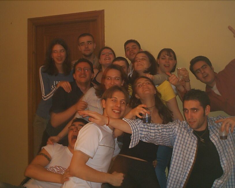 eramos tres en la fiesta